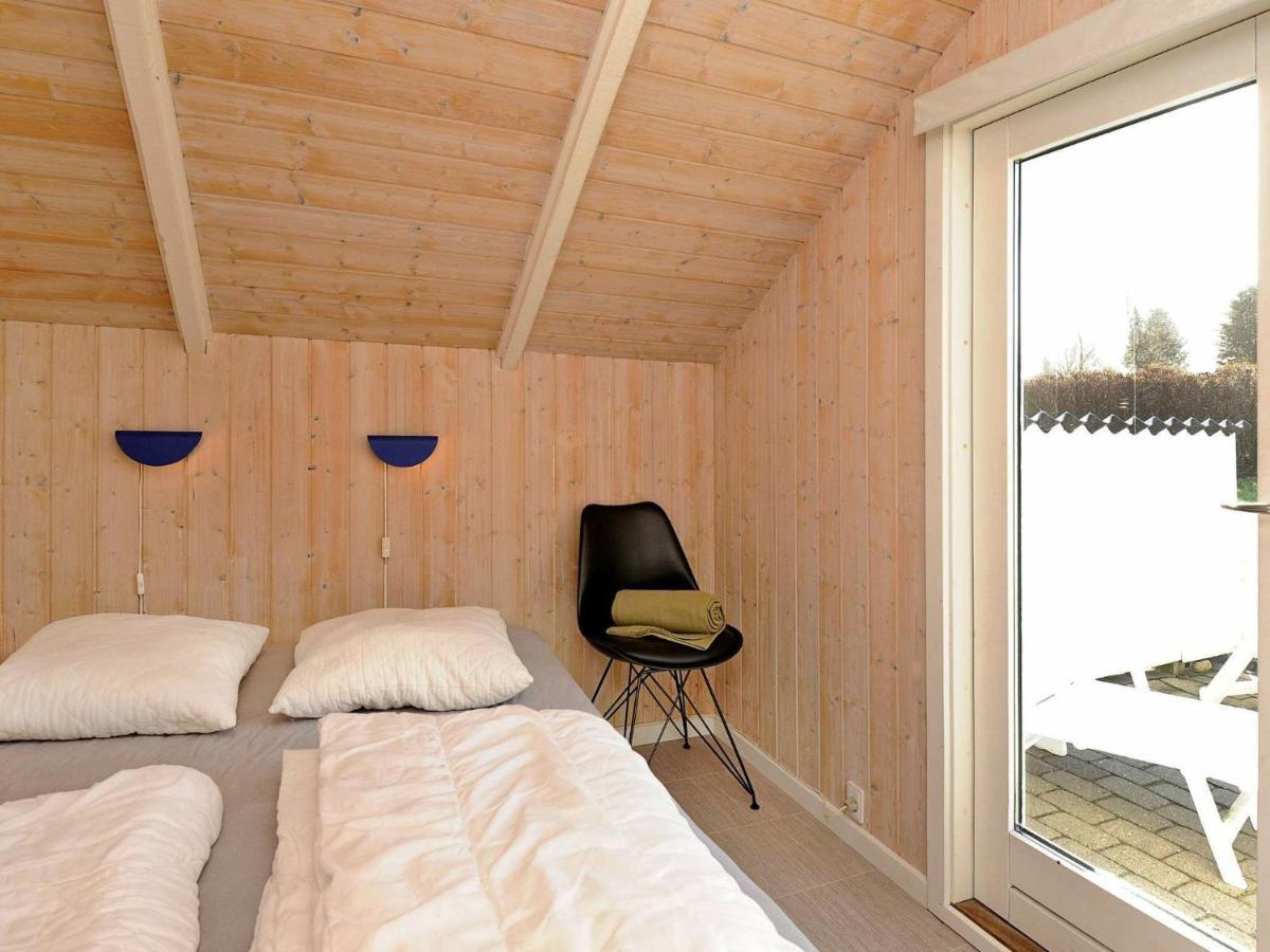 8 Person Holiday Home In Hejls Eksteriør billede
