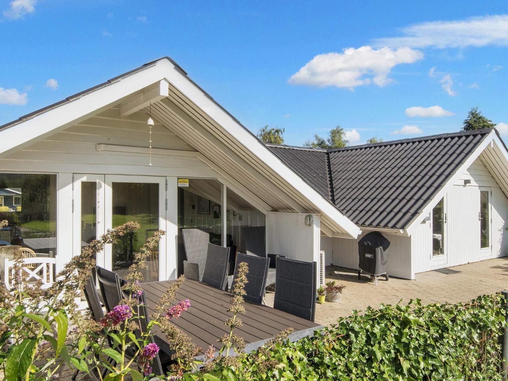 8 Person Holiday Home In Hejls Eksteriør billede
